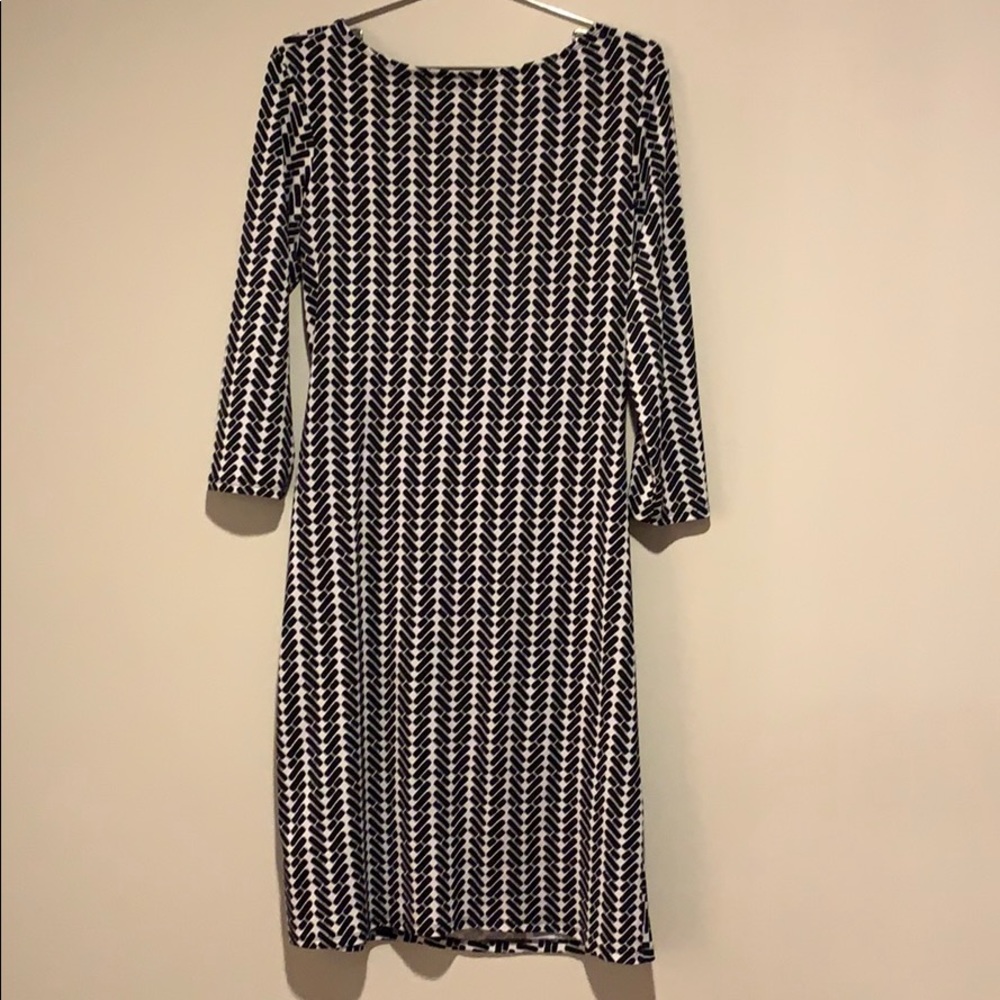 AA Studio Pattern Dress - Picture 3 of 4